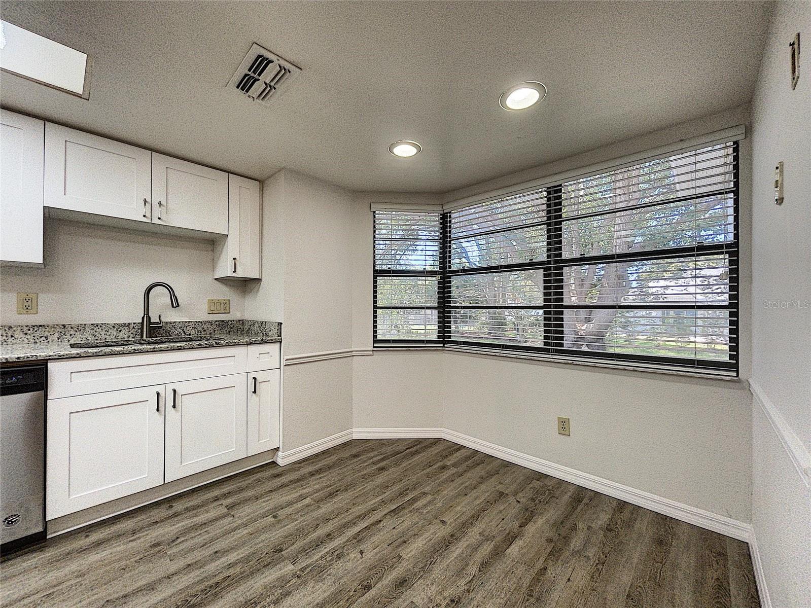 Image 9 of 49 For 4181 Glade Road