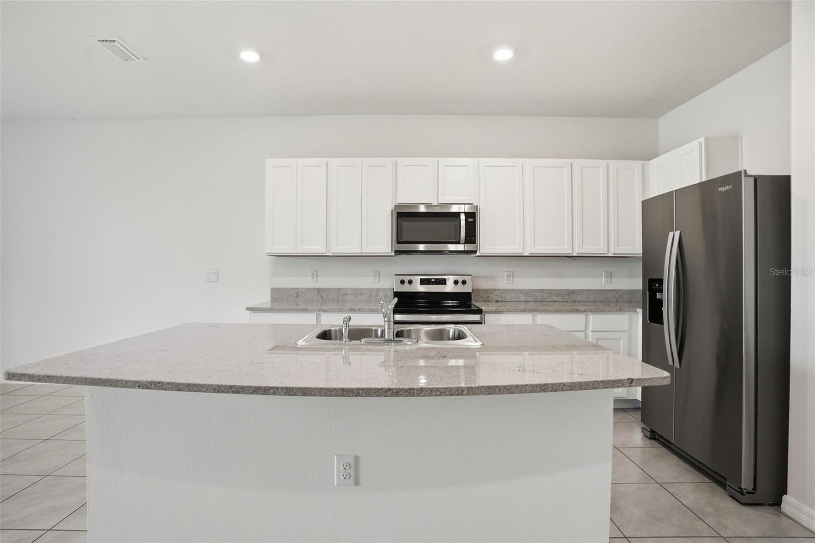 Image 14 of 44 For 5323 Dragonfly Drive