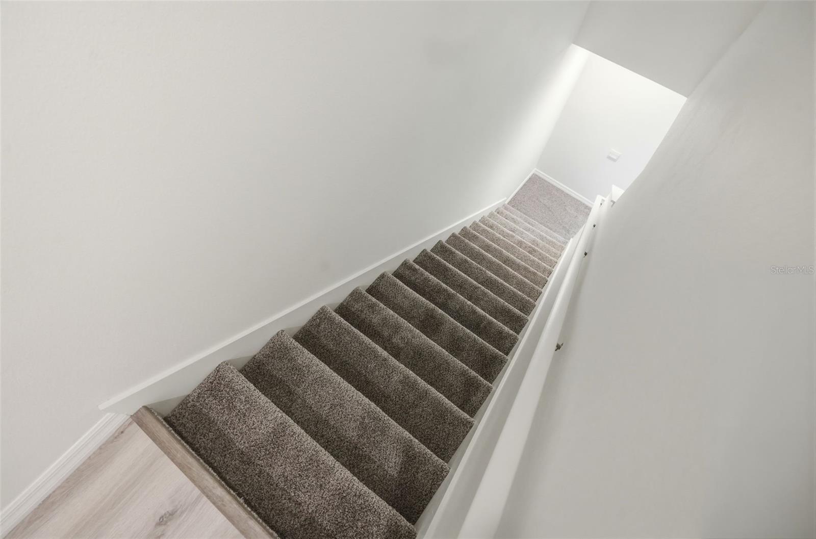 Image 22 of 44 For 5323 Dragonfly Drive