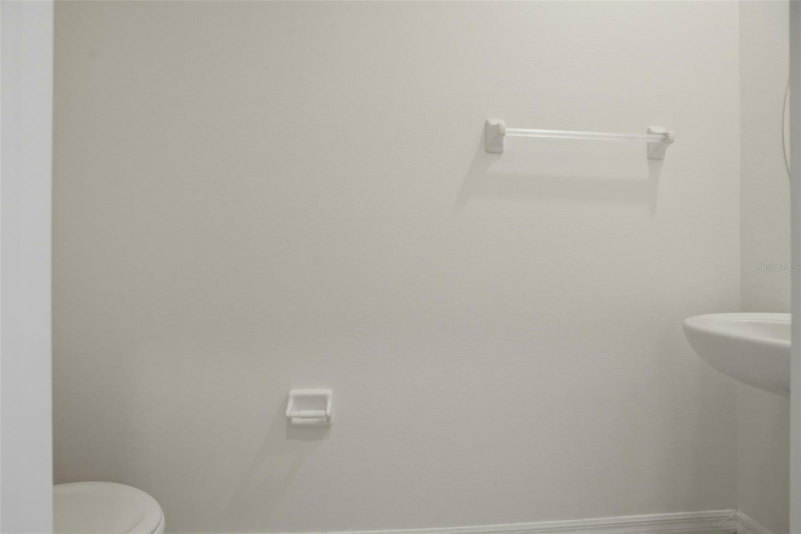 Image 32 of 44 For 5323 Dragonfly Drive