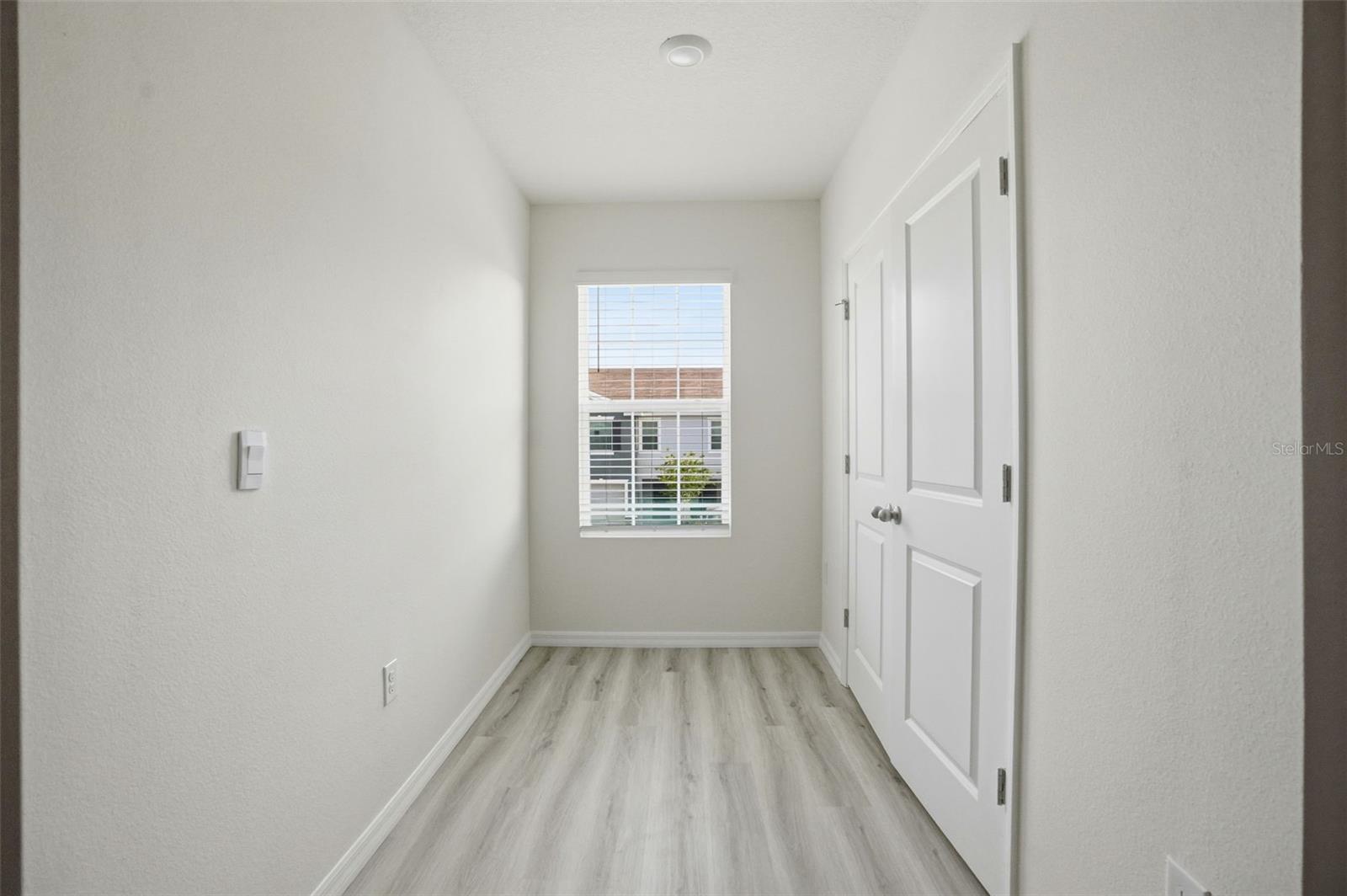 Image 38 of 44 For 5323 Dragonfly Drive