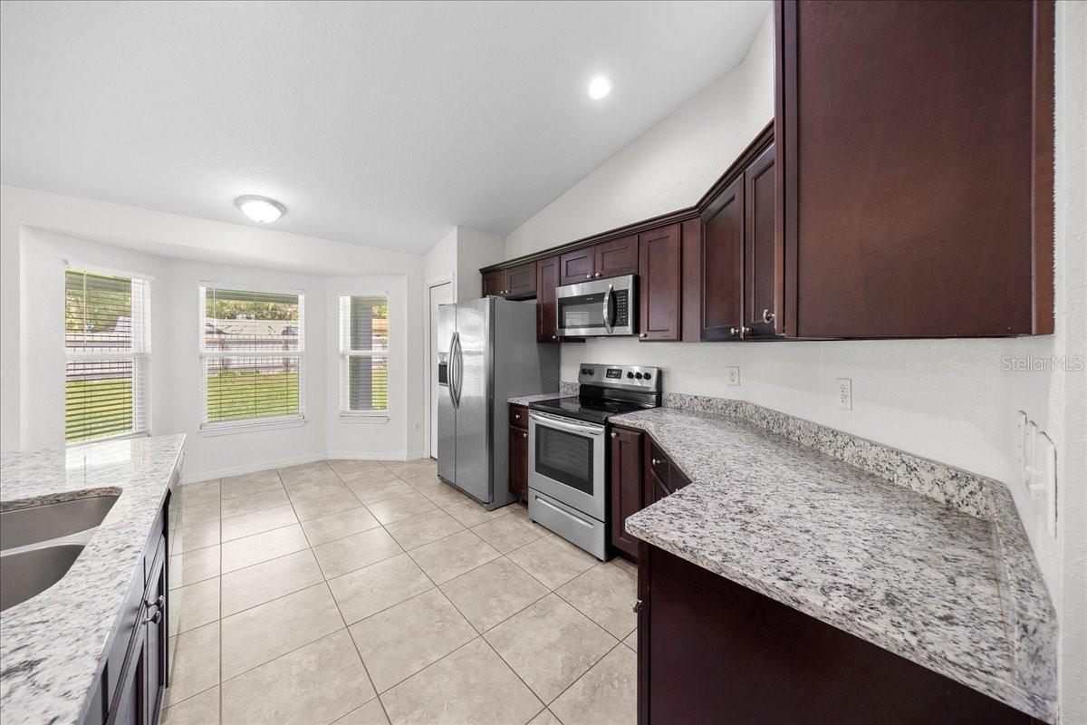 Image 10 of 41 For 5488 61st Avenue