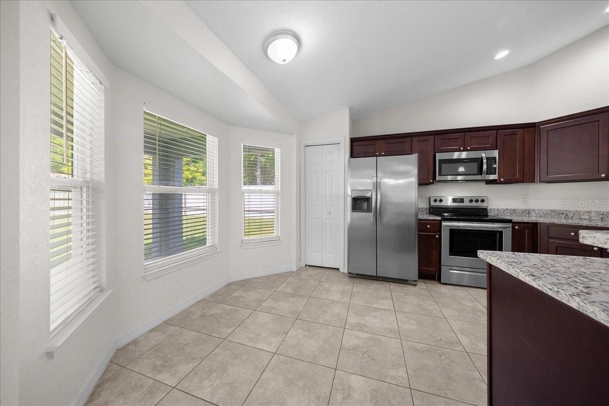 Image 12 of 41 For 5488 61st Avenue