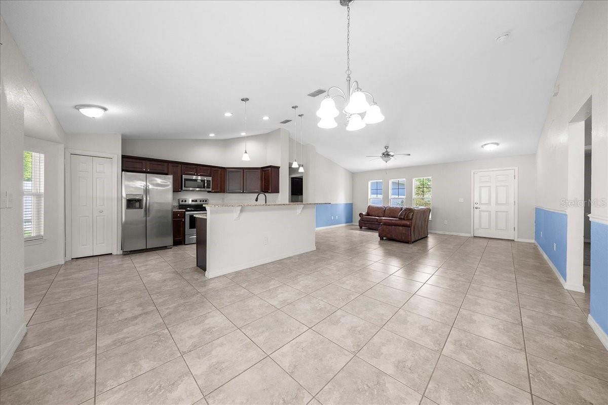 Image 18 of 41 For 5488 61st Avenue