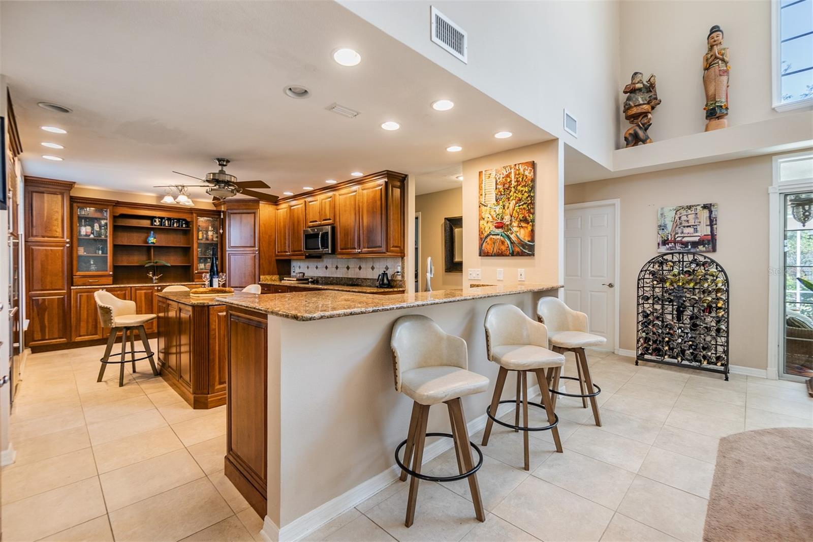 Image 10 of 73 For 1422 Jumana Loop