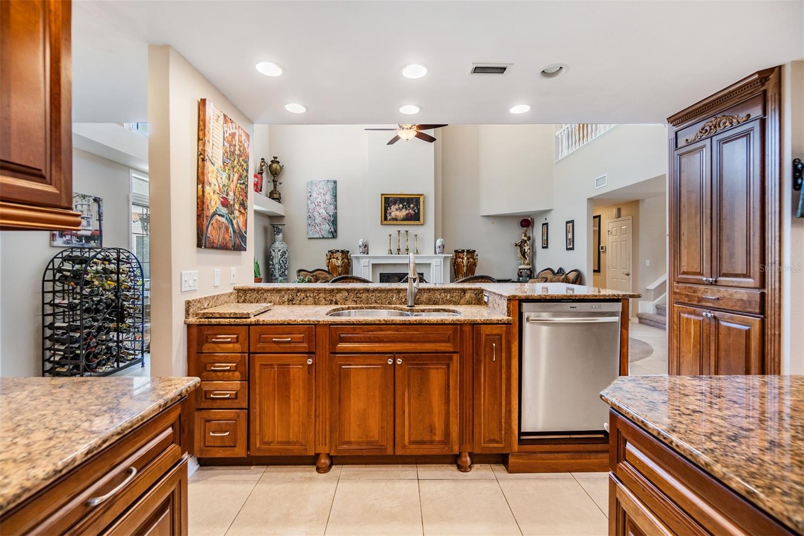 Image 14 of 73 For 1422 Jumana Loop