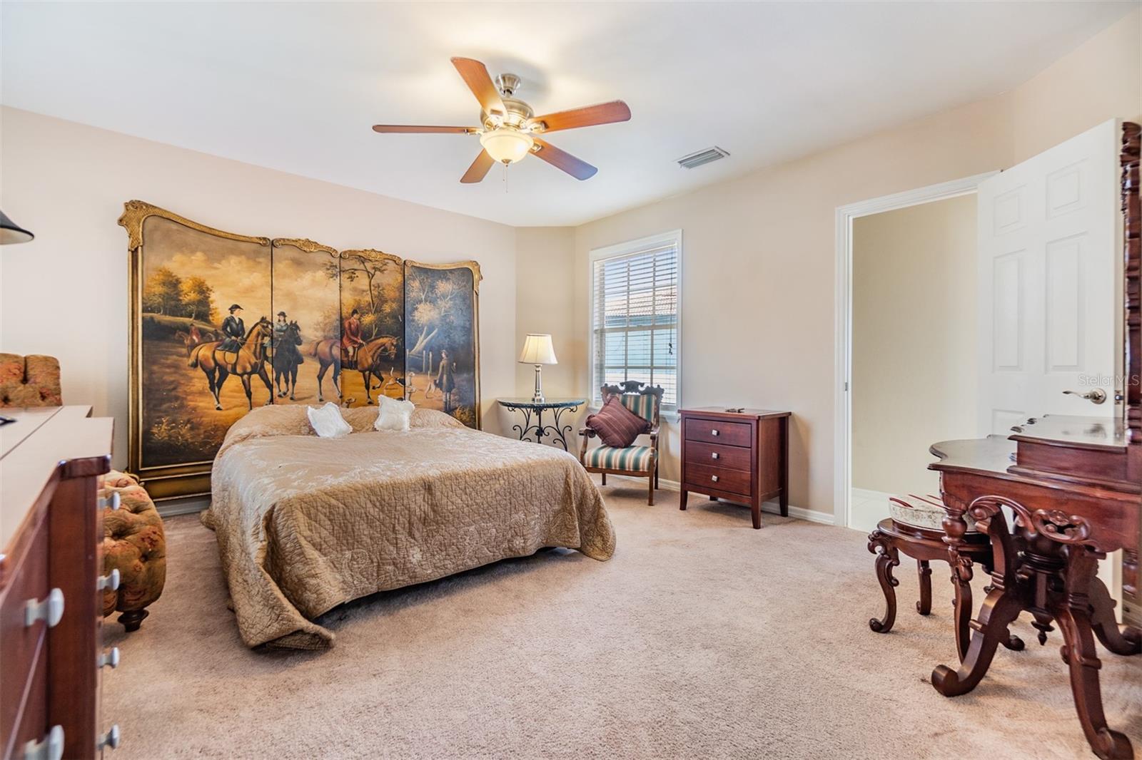 Image 31 of 73 For 1422 Jumana Loop