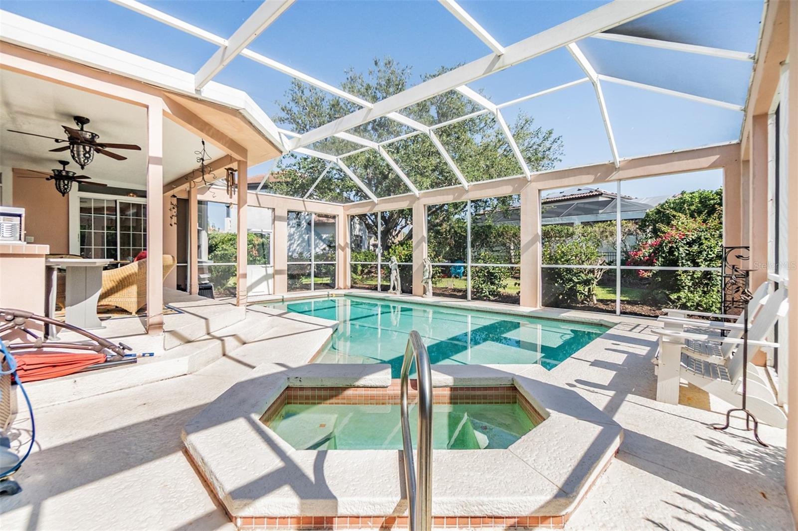 Image 41 of 73 For 1422 Jumana Loop