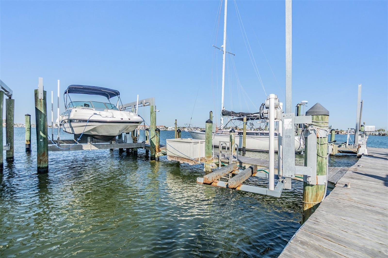 Image 55 of 73 For 1422 Jumana Loop