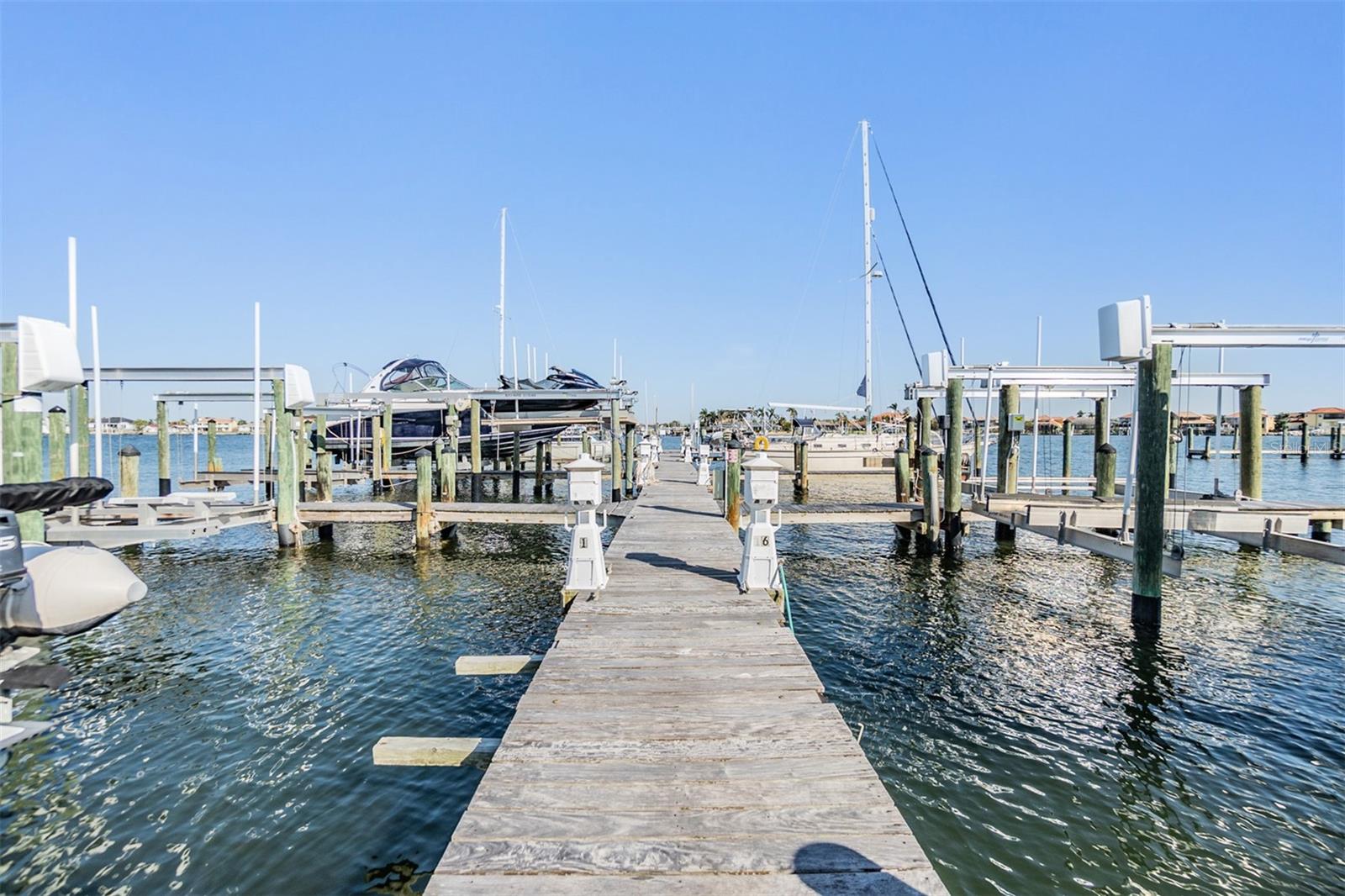 Image 57 of 73 For 1422 Jumana Loop