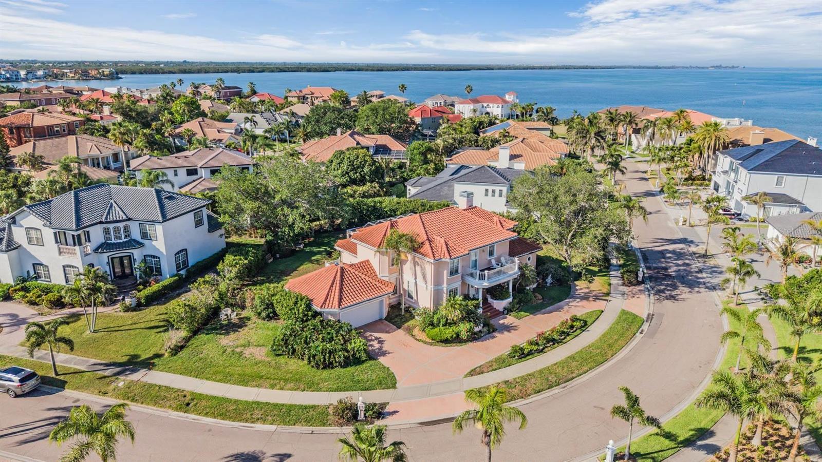 Image 58 of 73 For 1422 Jumana Loop