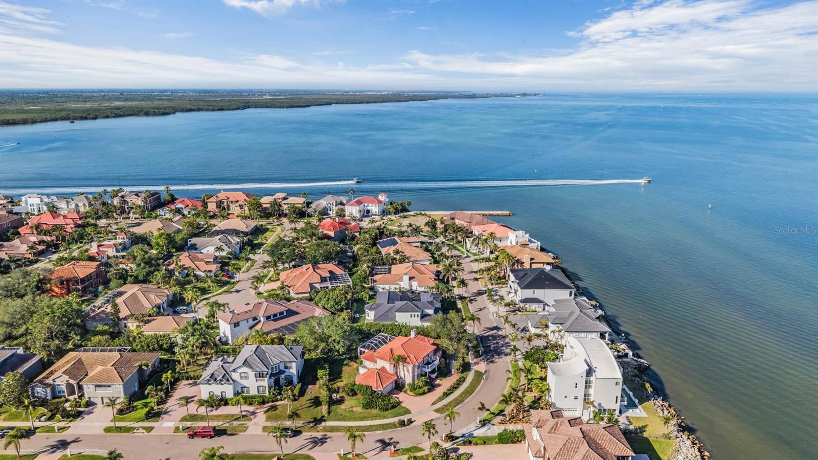 Image 64 of 73 For 1422 Jumana Loop