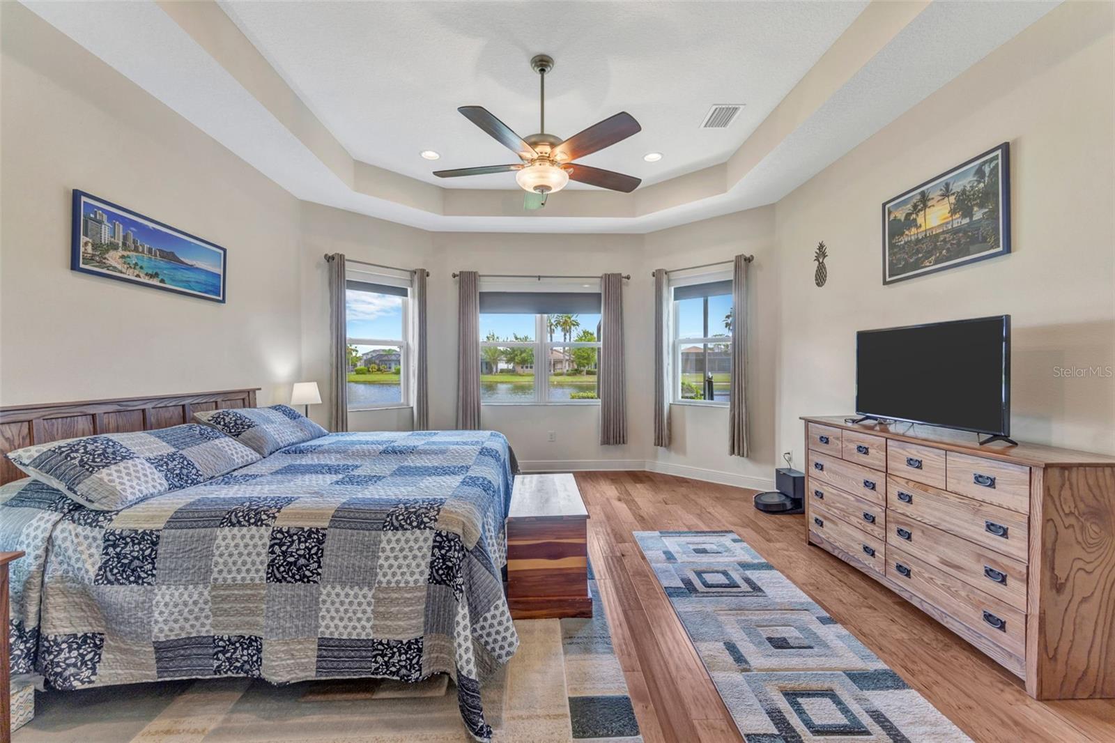 Image 33 of 90 For 2752 Coco Palm Circle