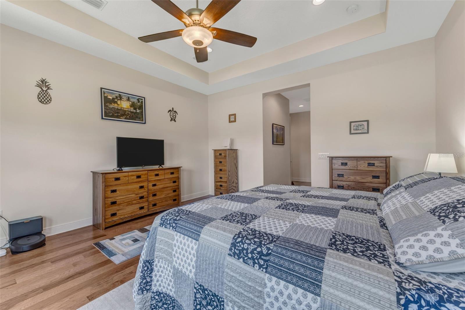 Image 37 of 90 For 2752 Coco Palm Circle