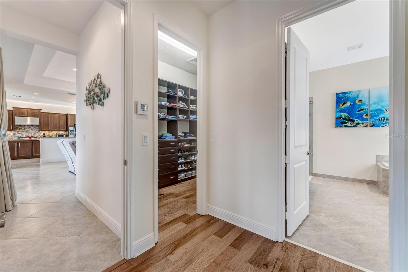 Image 38 of 90 For 2752 Coco Palm Circle