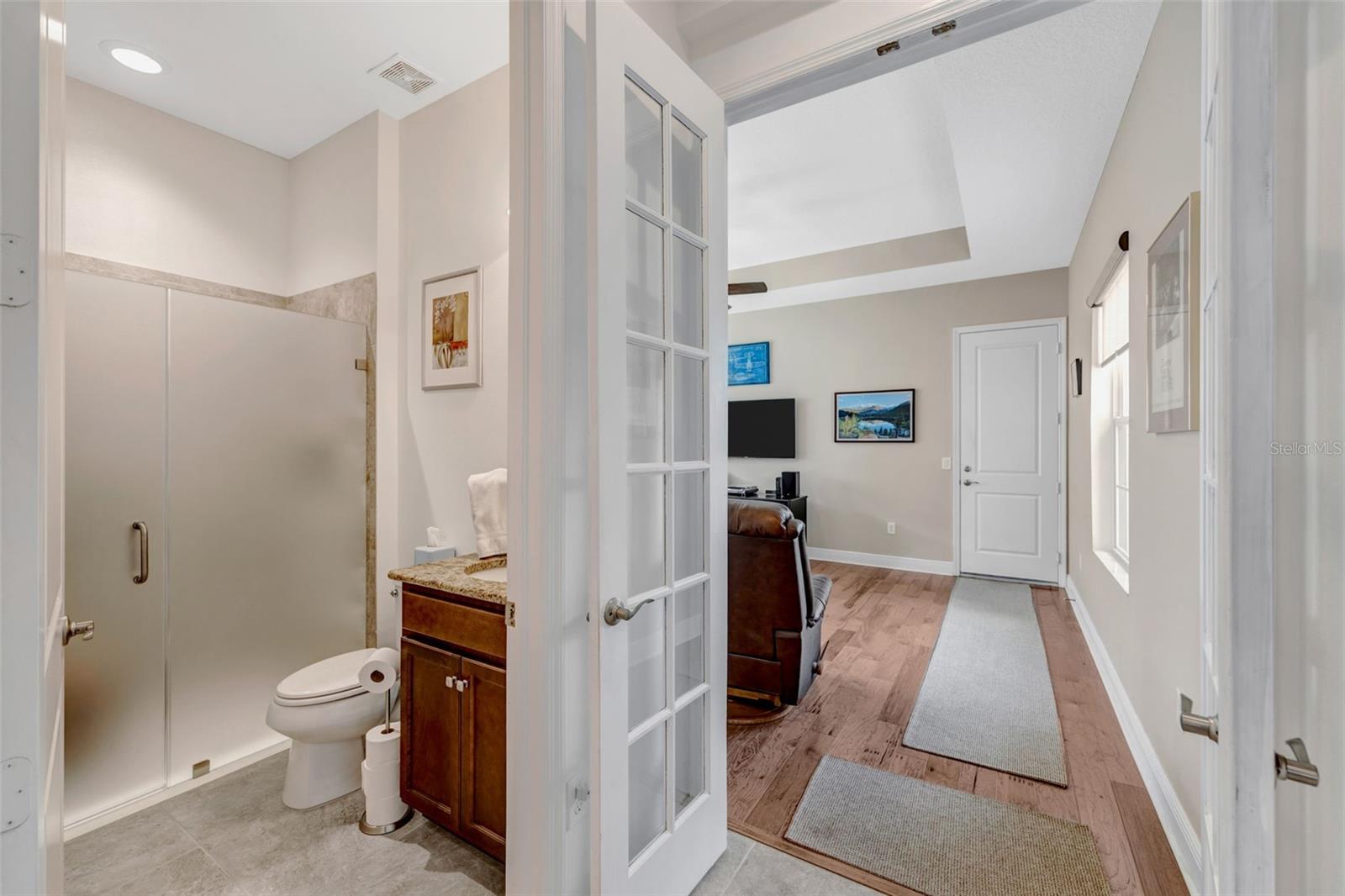 Image 54 of 90 For 2752 Coco Palm Circle