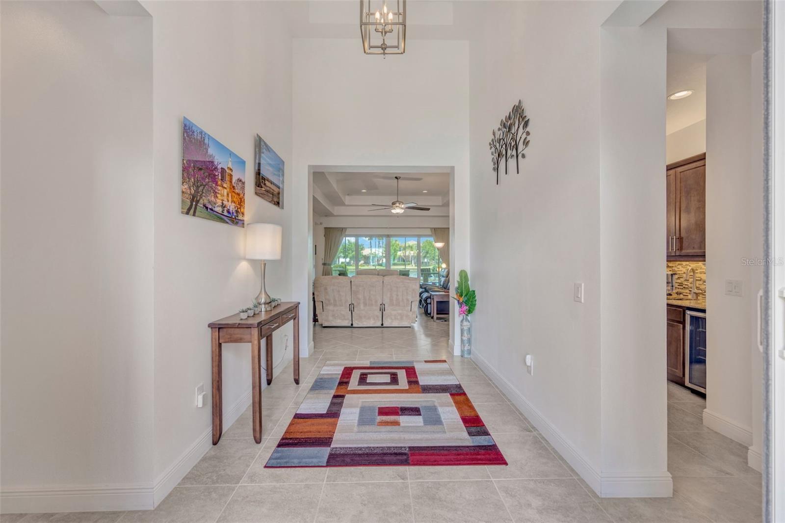 Image 6 of 90 For 2752 Coco Palm Circle