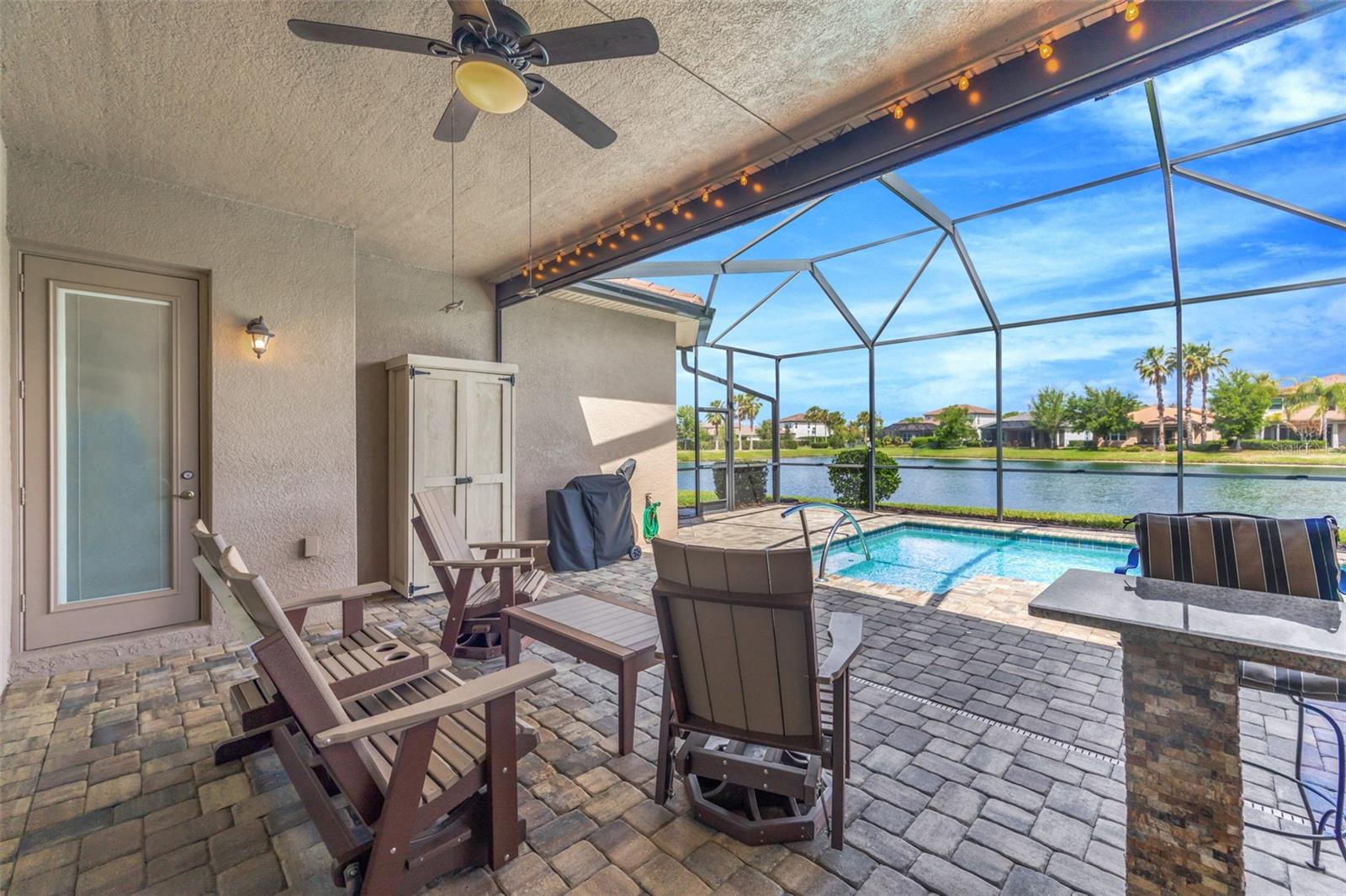 Image 60 of 90 For 2752 Coco Palm Circle