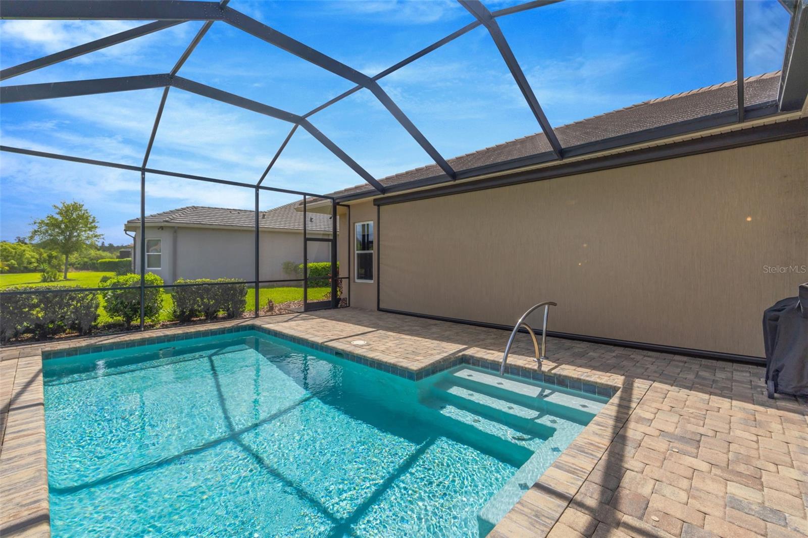 Image 66 of 90 For 2752 Coco Palm Circle