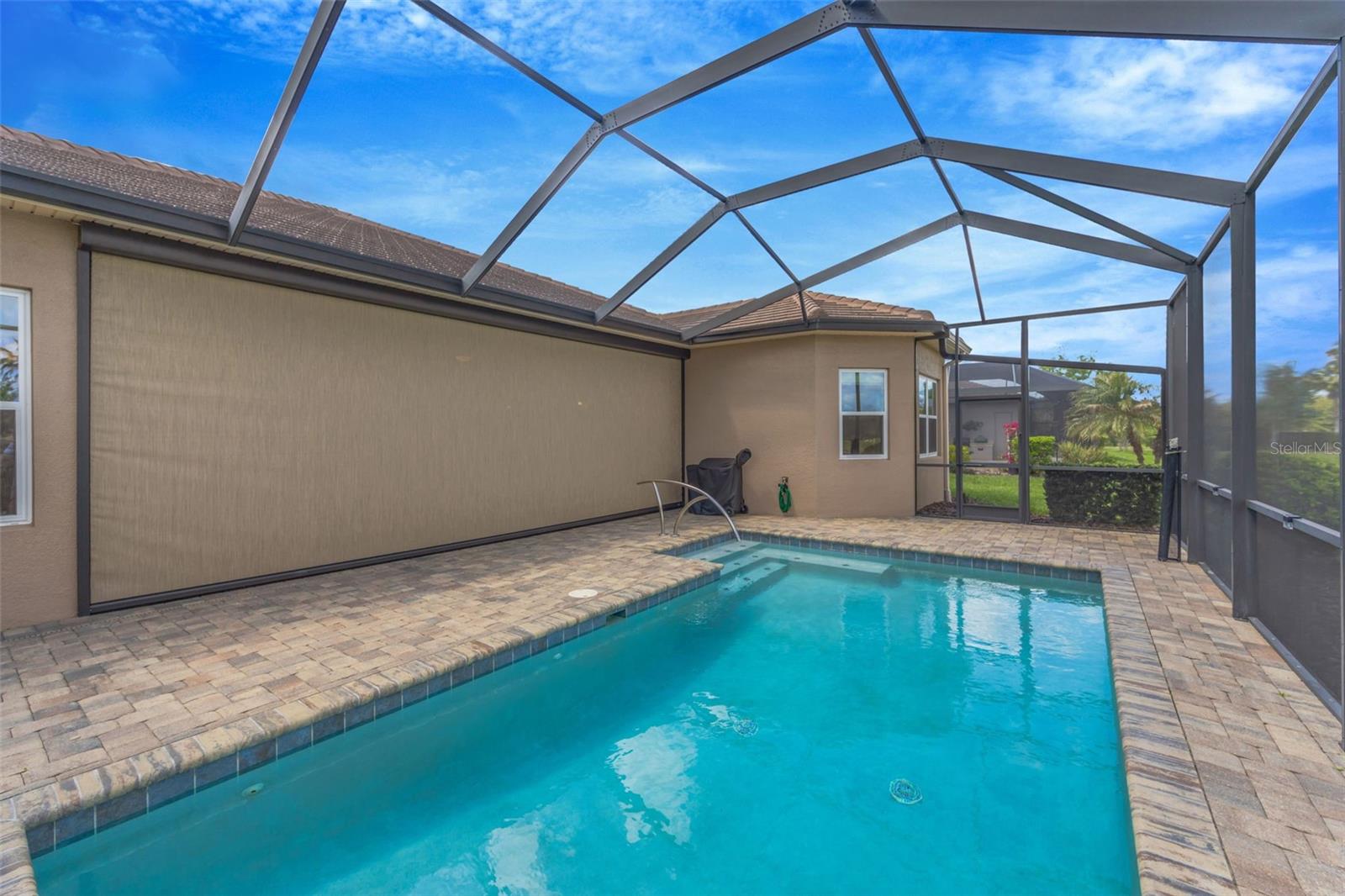 Image 67 of 90 For 2752 Coco Palm Circle