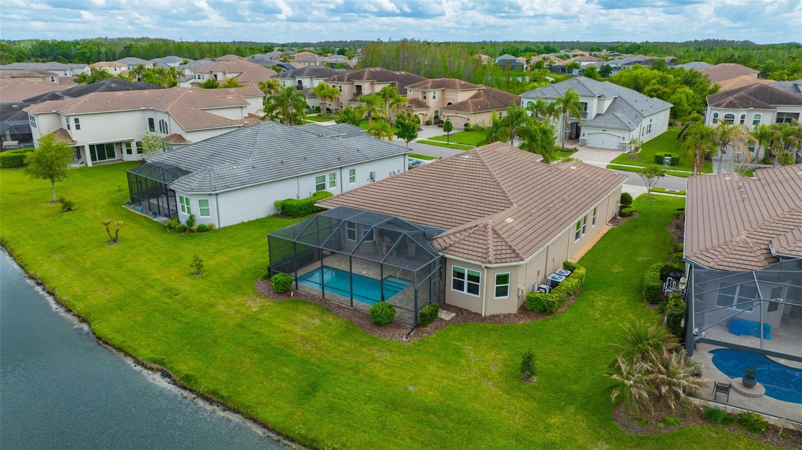 Image 78 of 90 For 2752 Coco Palm Circle