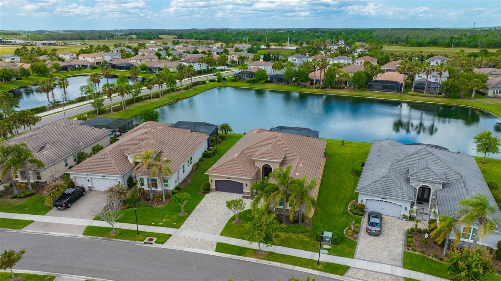 Image 79 of 90 For 2752 Coco Palm Circle