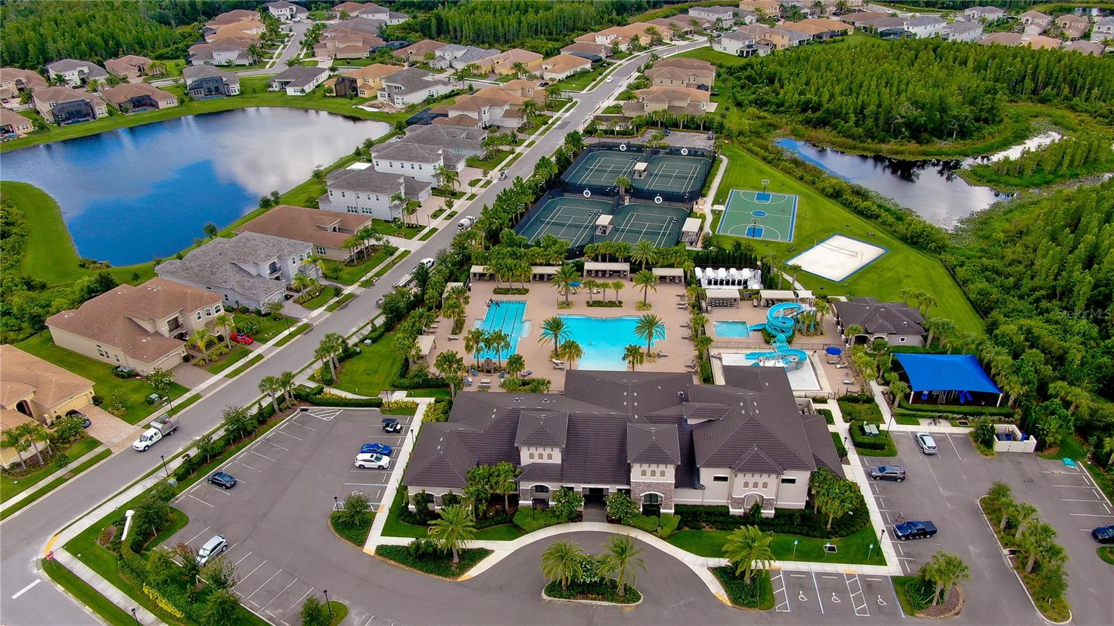 Image 86 of 90 For 2752 Coco Palm Circle