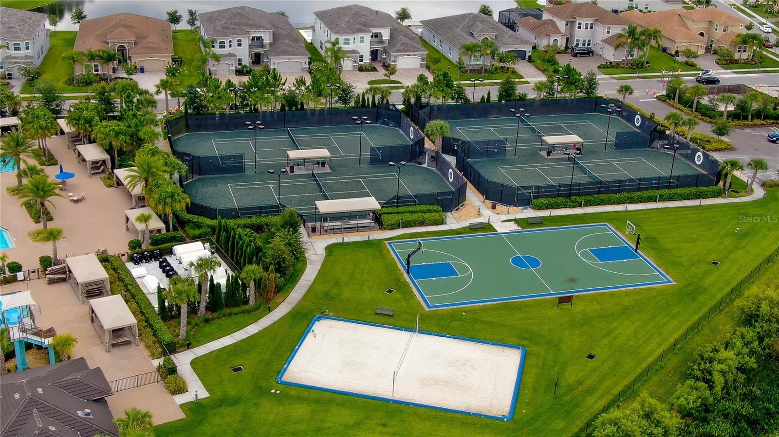 Image 88 of 90 For 2752 Coco Palm Circle