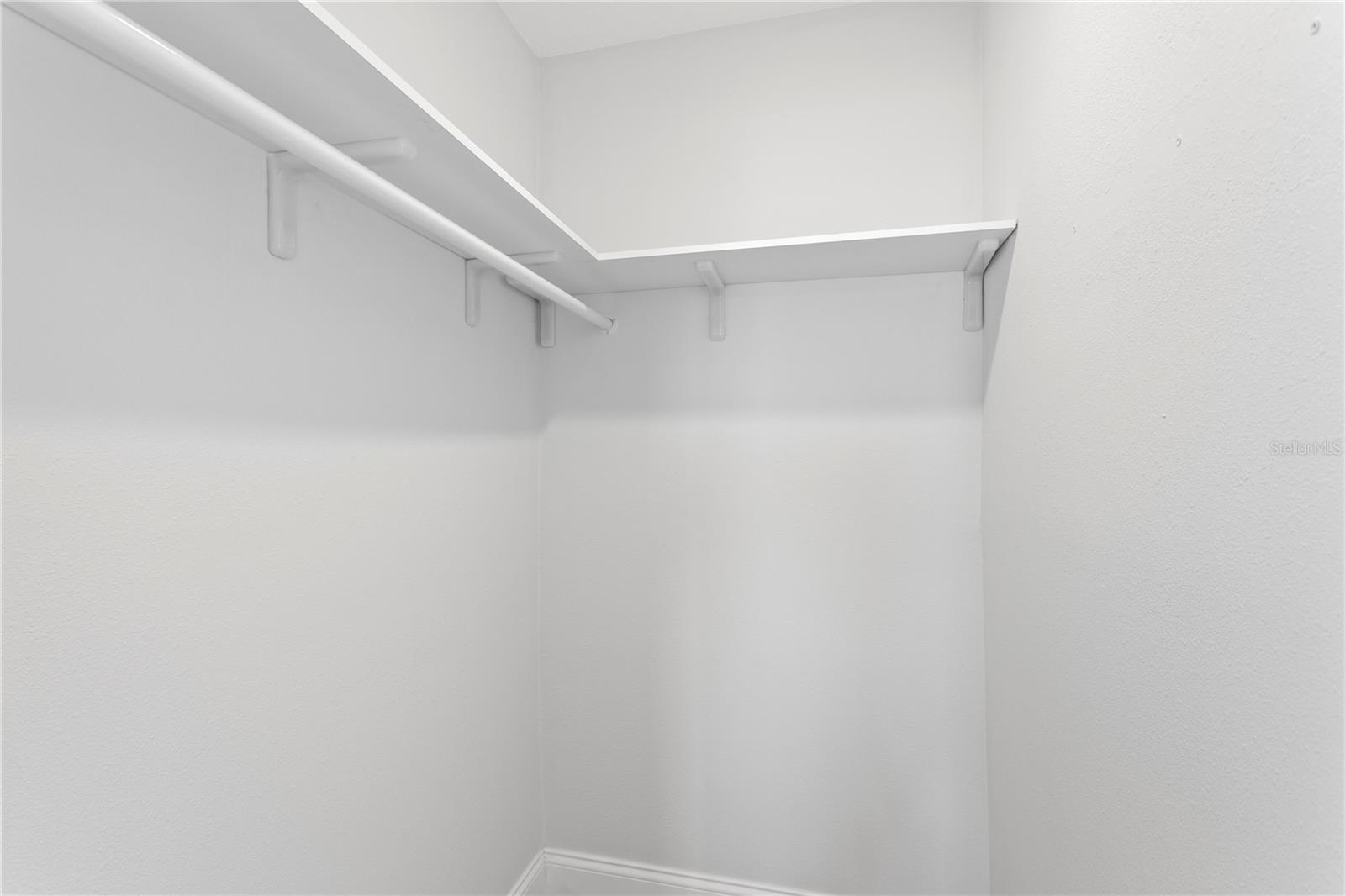 Image 32 of 66 For 6984 Shore Drive S