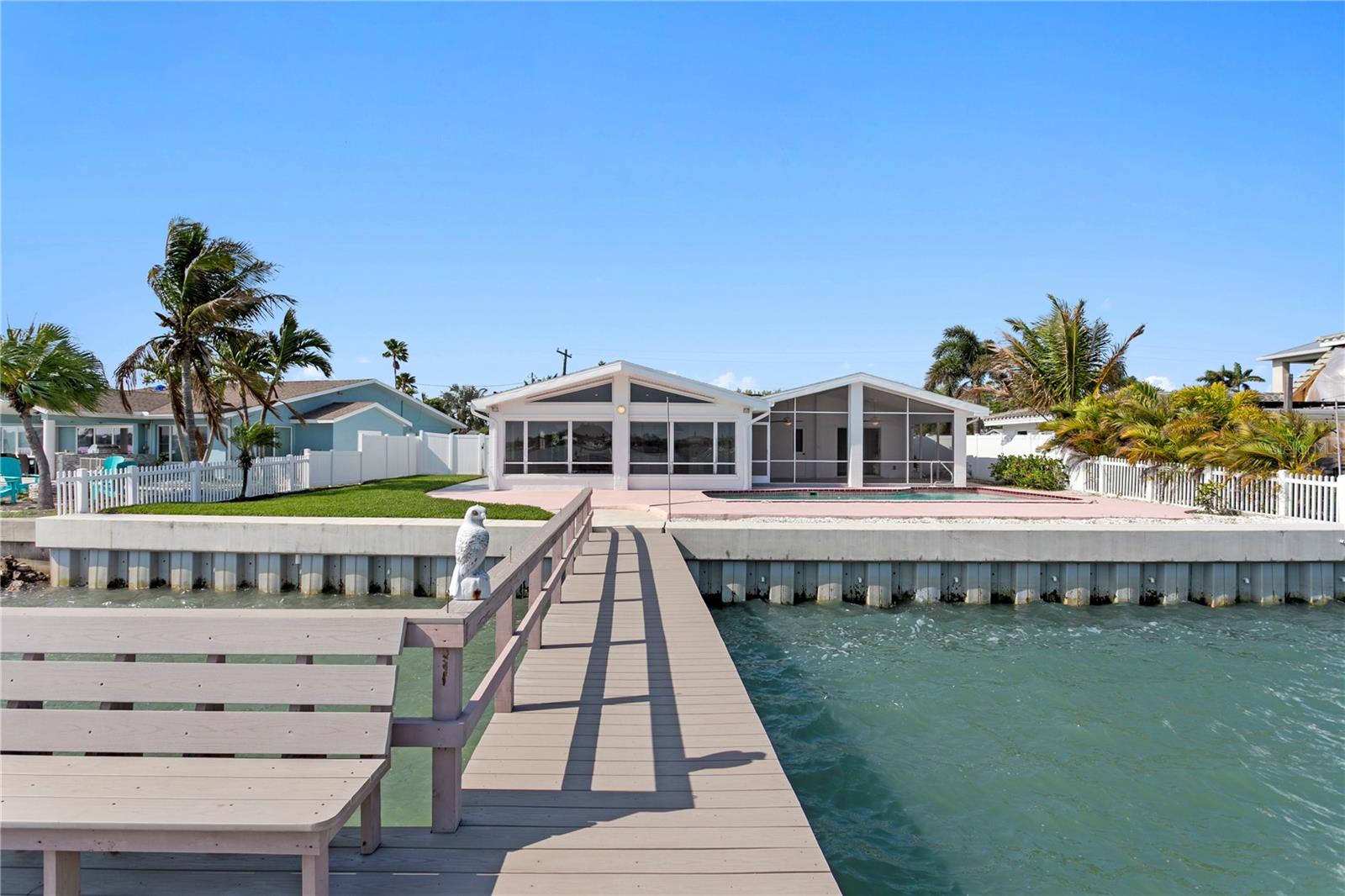 Image 44 of 66 For 6984 Shore Drive S