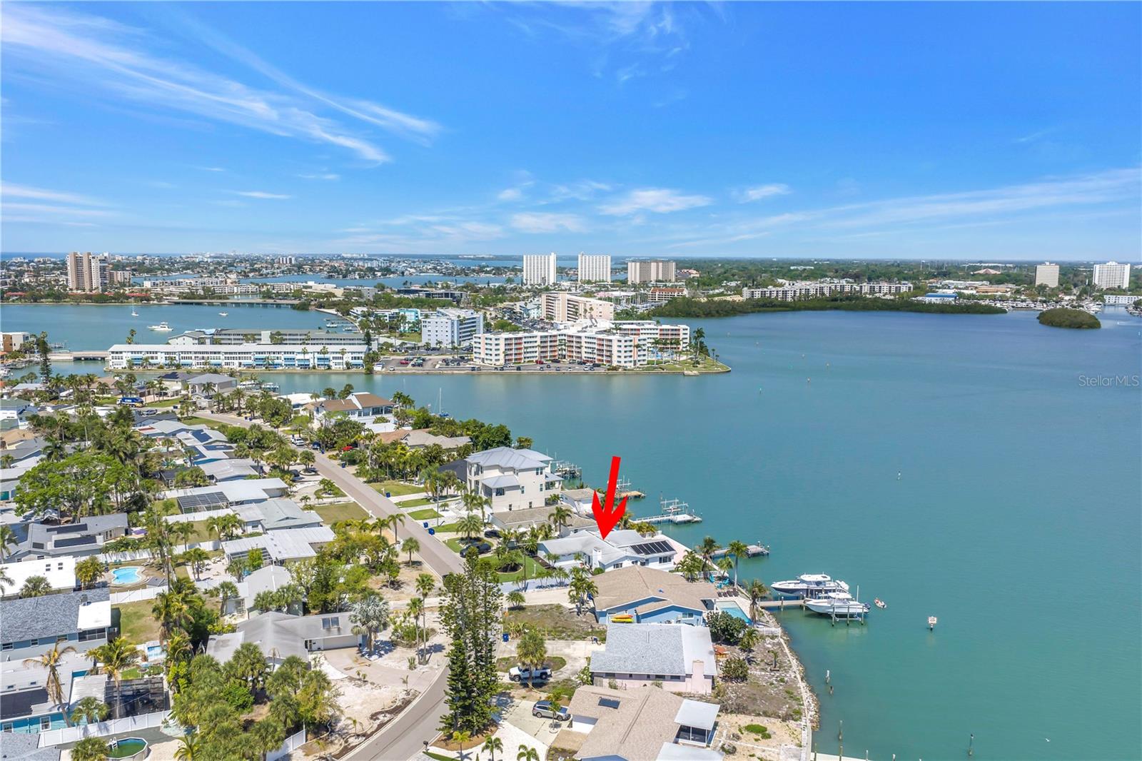 Image 52 of 66 For 6984 Shore Drive S