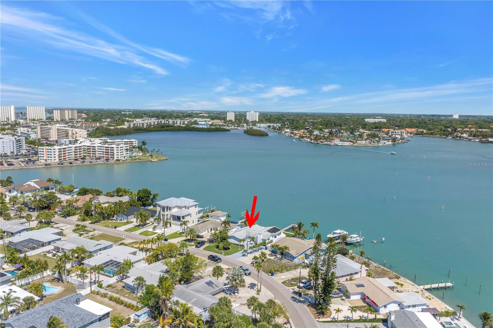 Image 53 of 66 For 6984 Shore Drive S