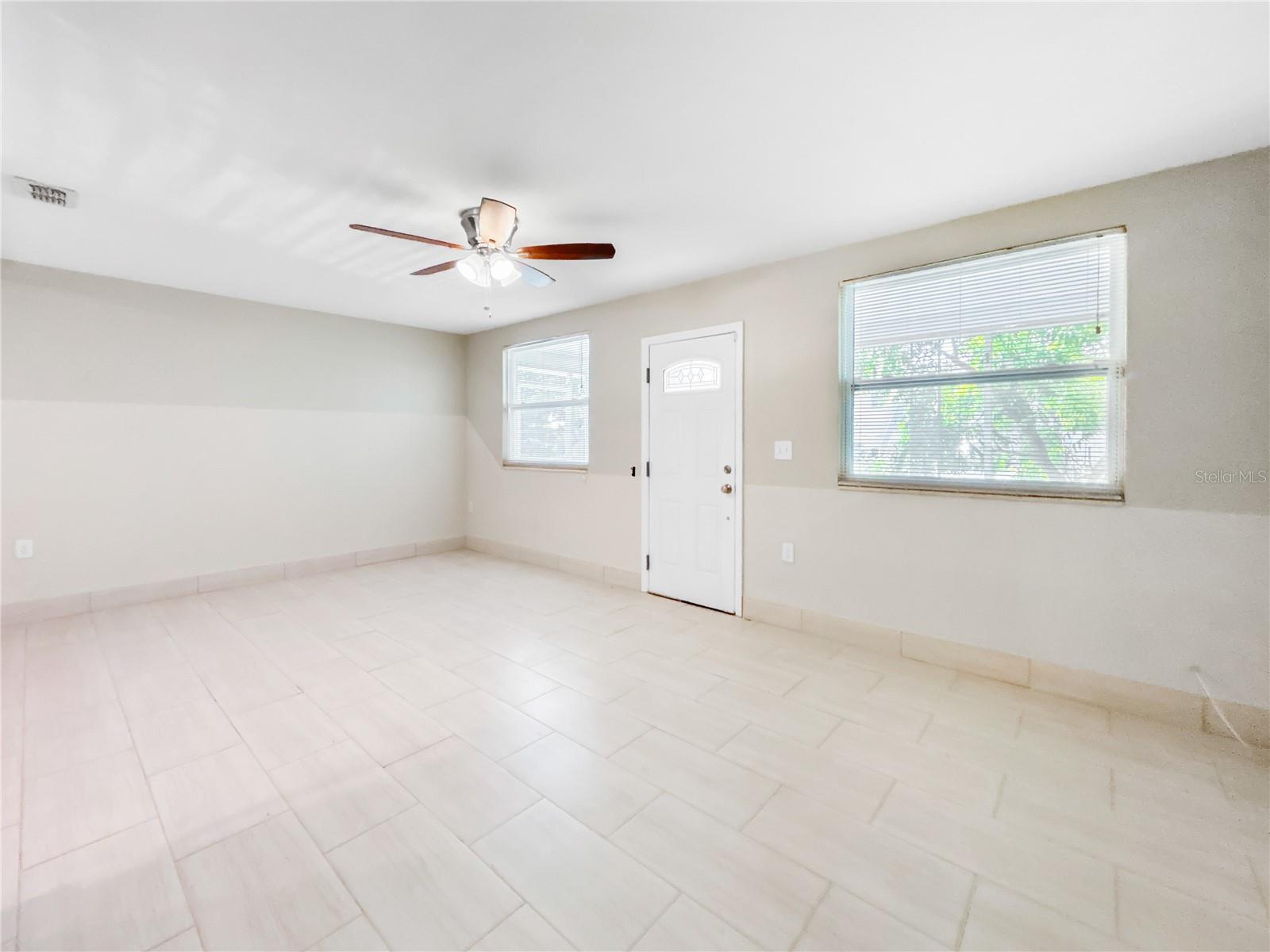 Image 12 of 22 For 133 18th Street