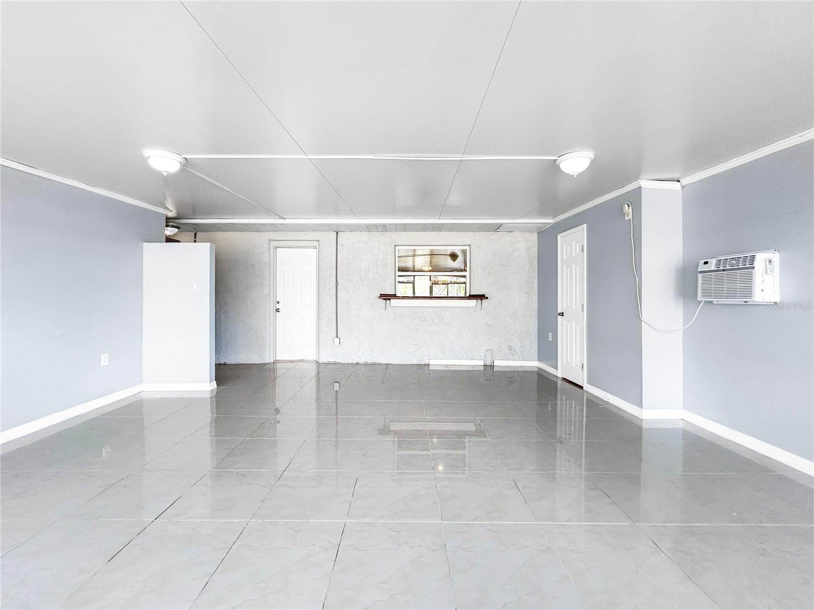 Listing photo id 21 for 133 18th Street