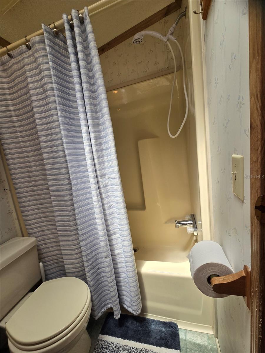 Image 13 of 33 For 39326 Recess Drive