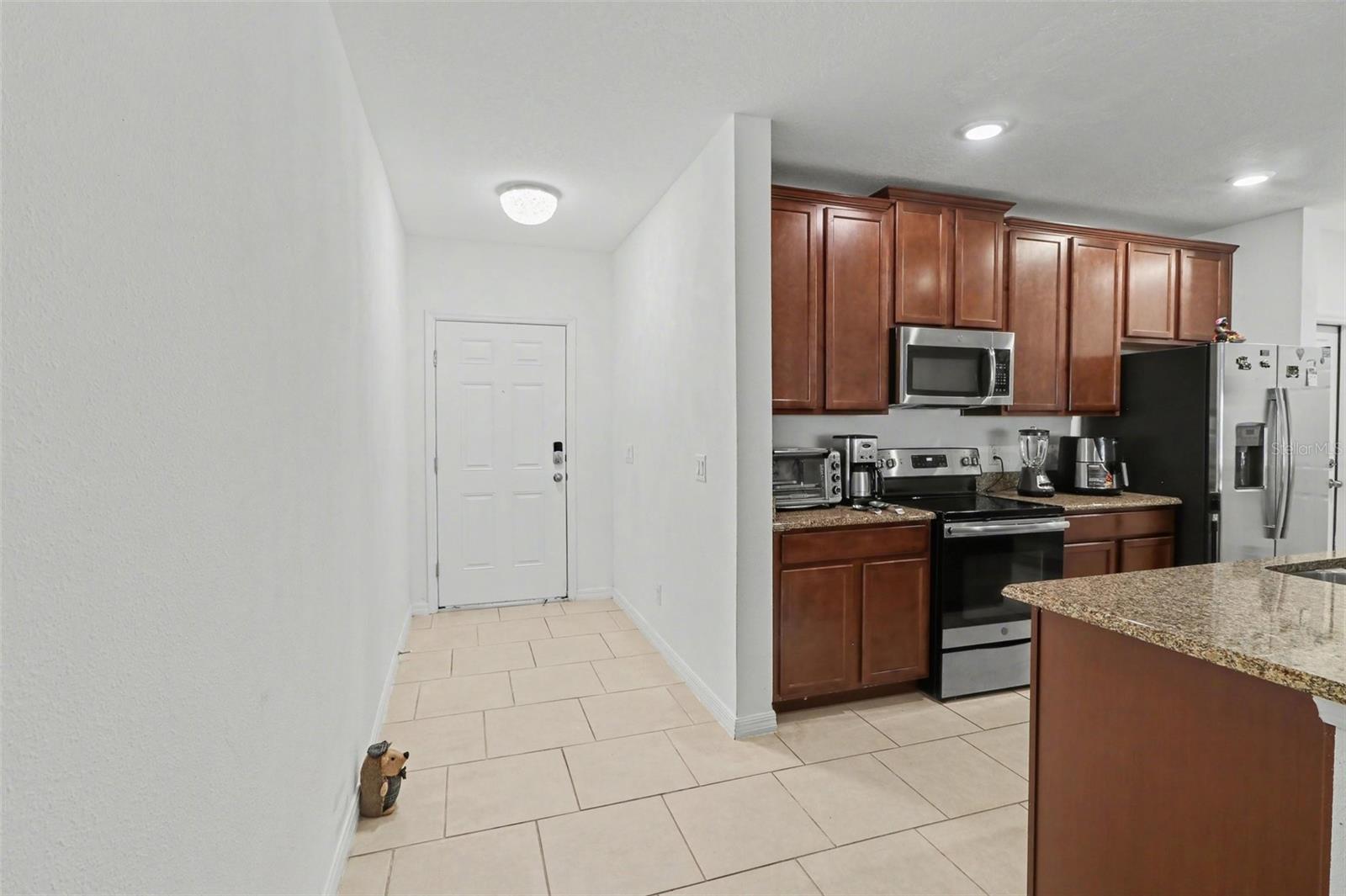 Image 14 of 33 For 1737 Kato Way