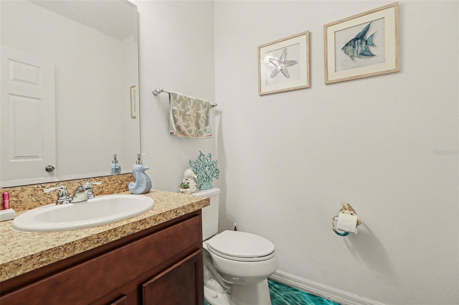 Image 25 of 33 For 1737 Kato Way