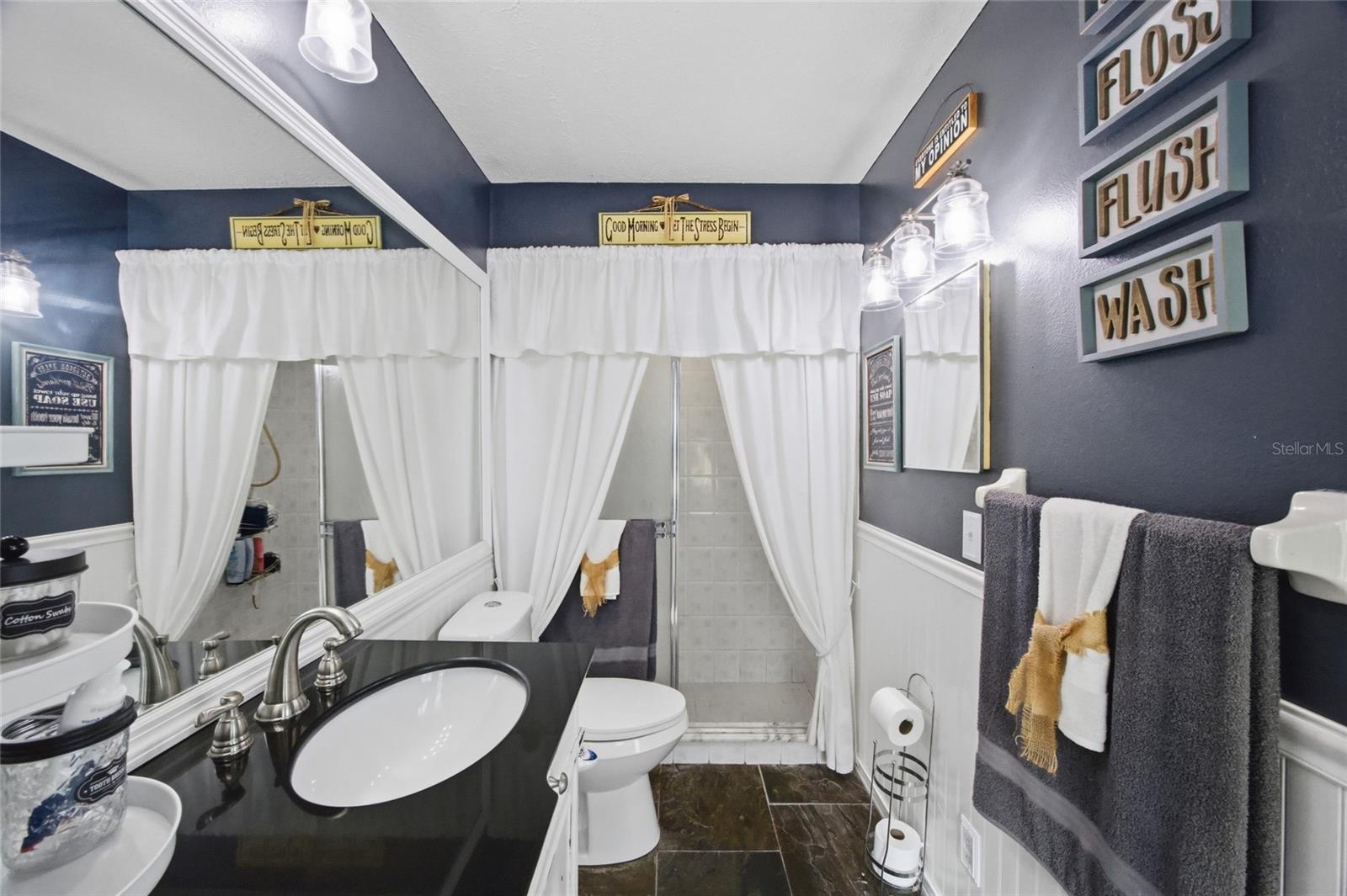 Image 15 of 38 For 10800 New Brighton Court