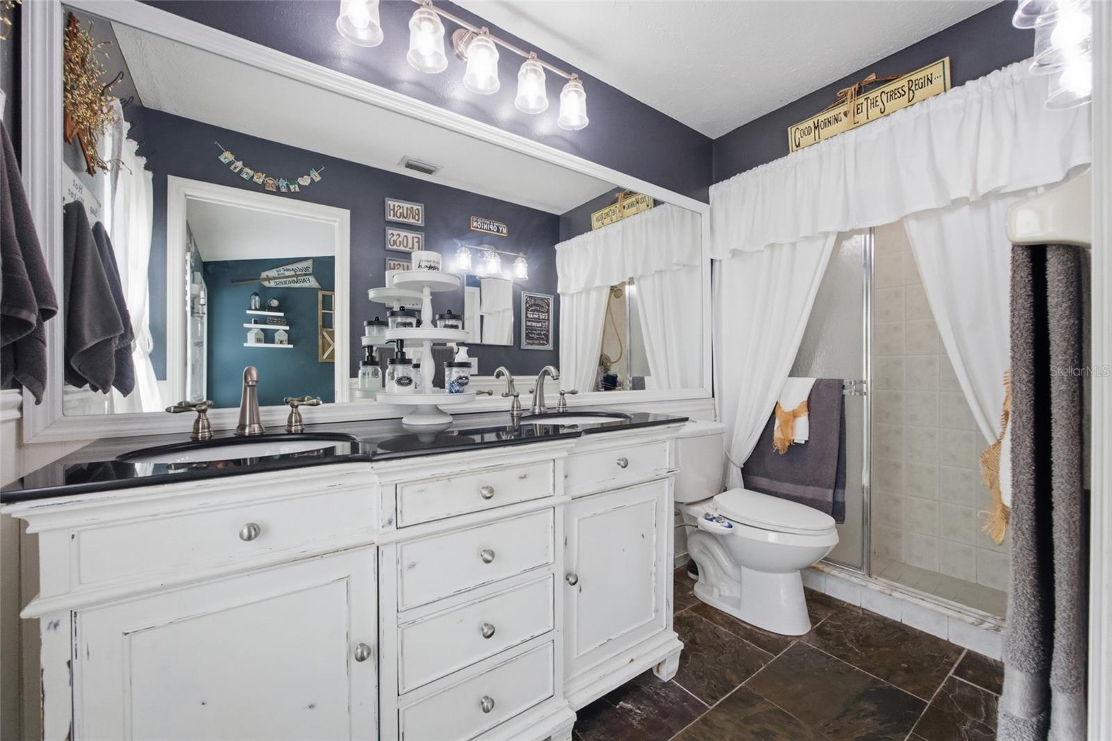 Image 16 of 38 For 10800 New Brighton Court