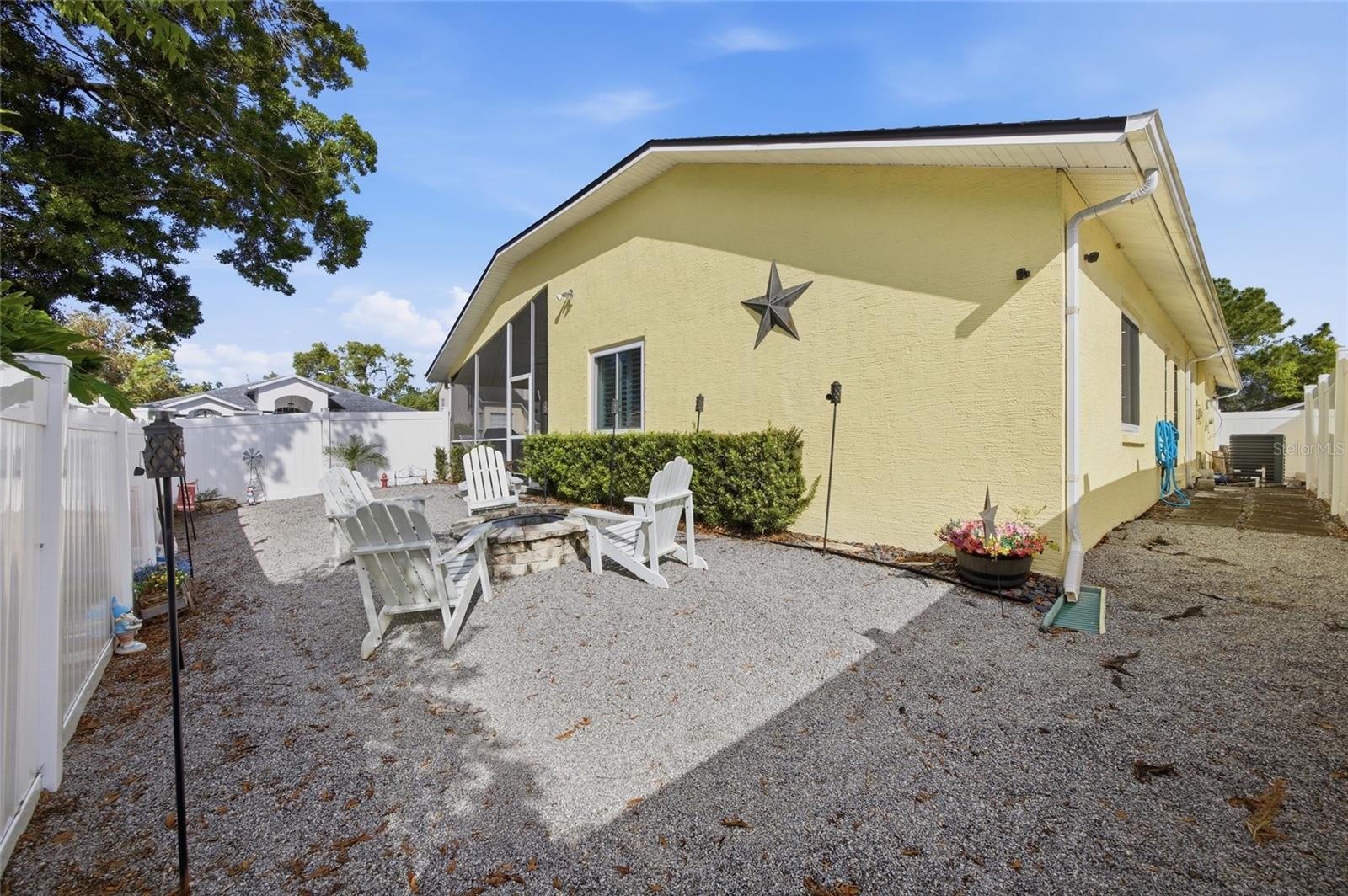 Image 28 of 38 For 10800 New Brighton Court