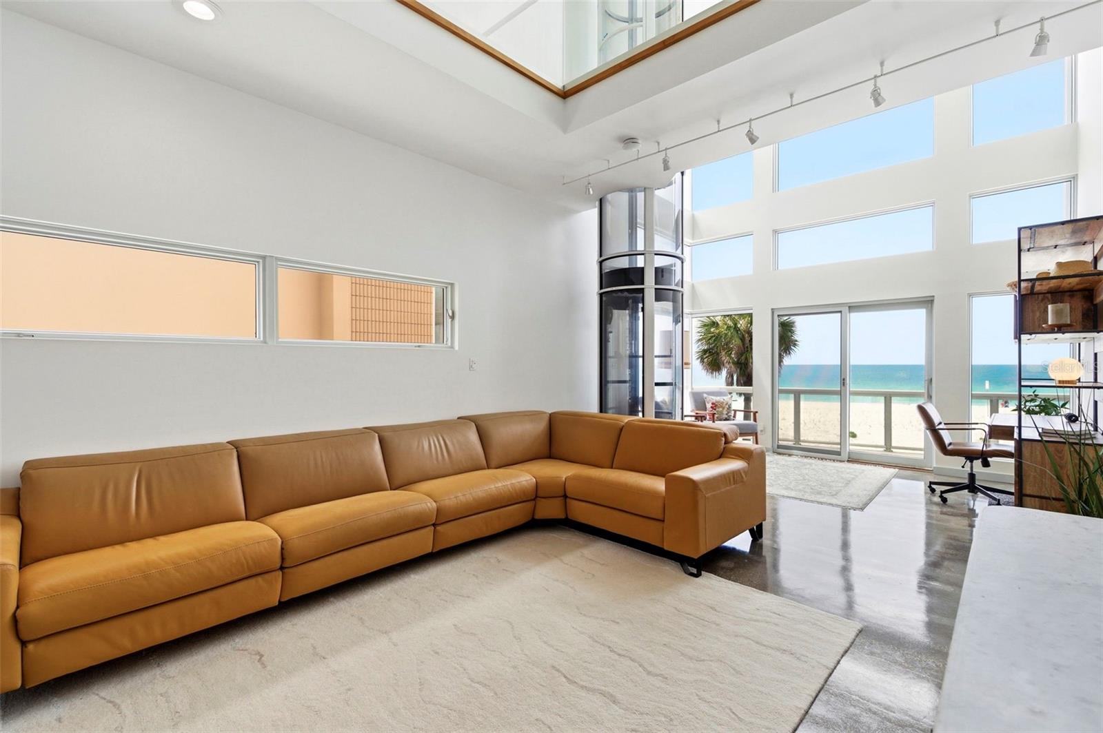 Image 21 of 89 For 8680 Gulf Boulevard