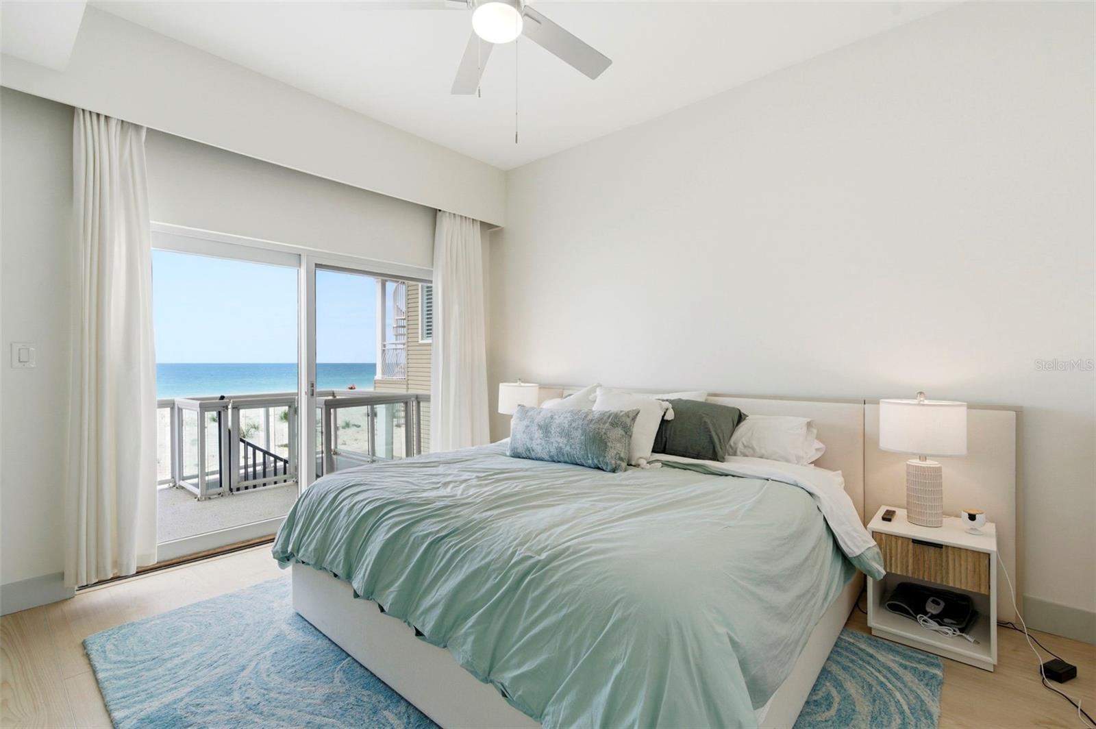 Image 29 of 89 For 8680 Gulf Boulevard