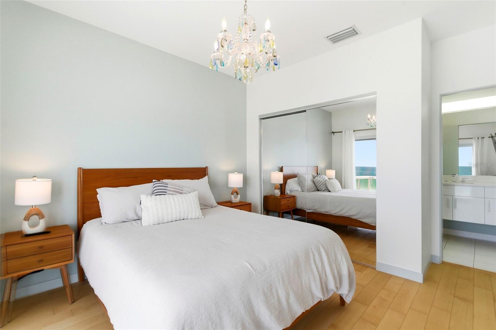 Image 41 of 89 For 8680 Gulf Boulevard