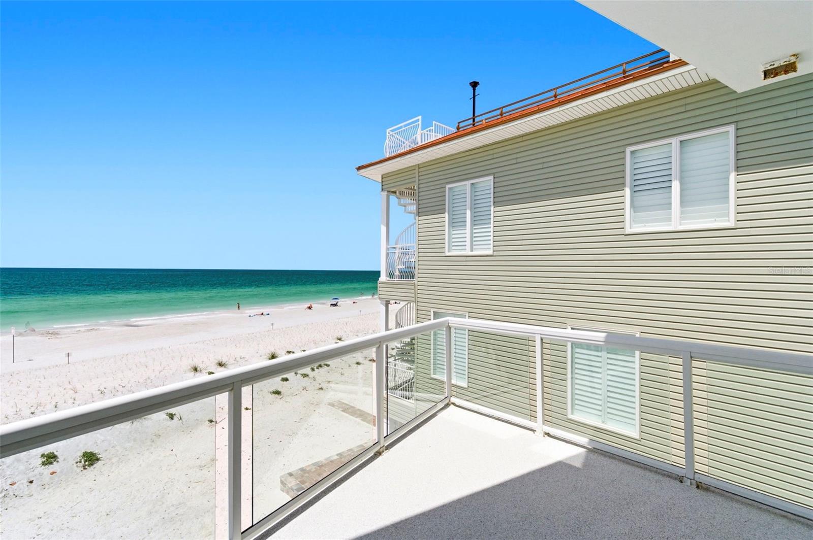 Image 42 of 89 For 8680 Gulf Boulevard