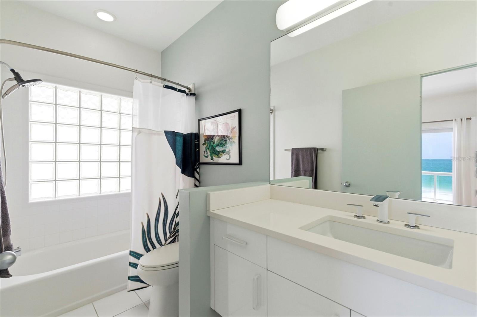 Image 45 of 89 For 8680 Gulf Boulevard