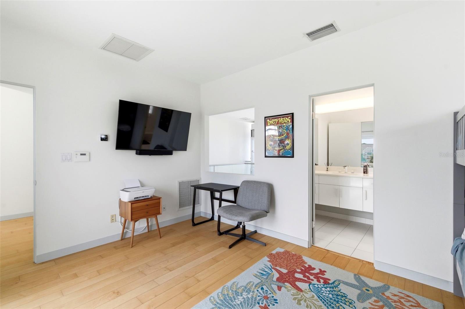 Image 48 of 89 For 8680 Gulf Boulevard