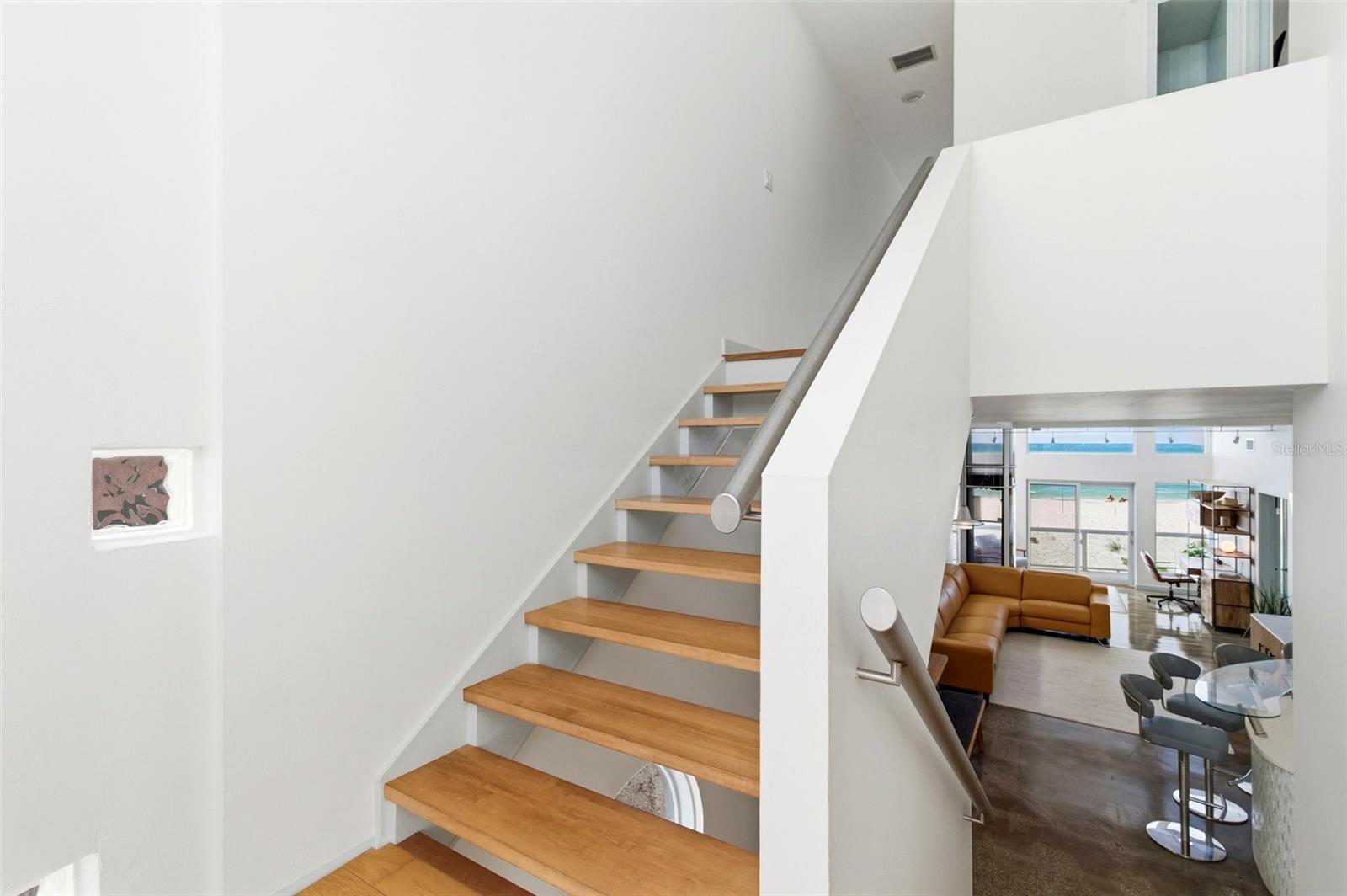 Image 61 of 89 For 8680 Gulf Boulevard