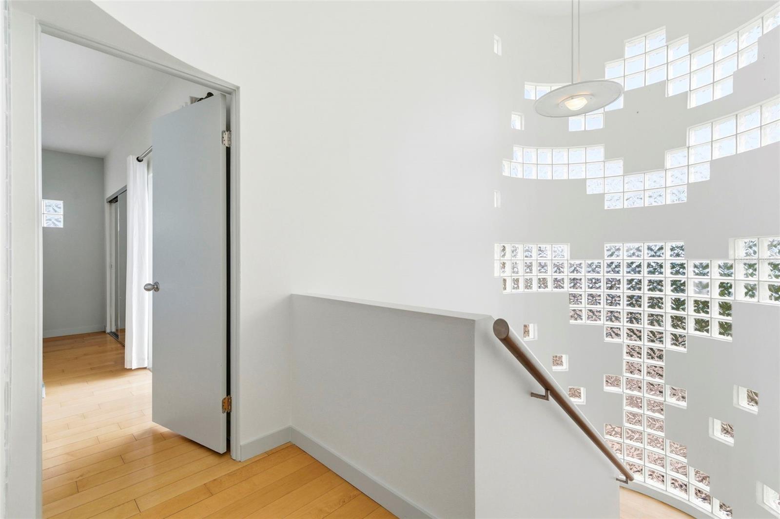 Image 62 of 89 For 8680 Gulf Boulevard