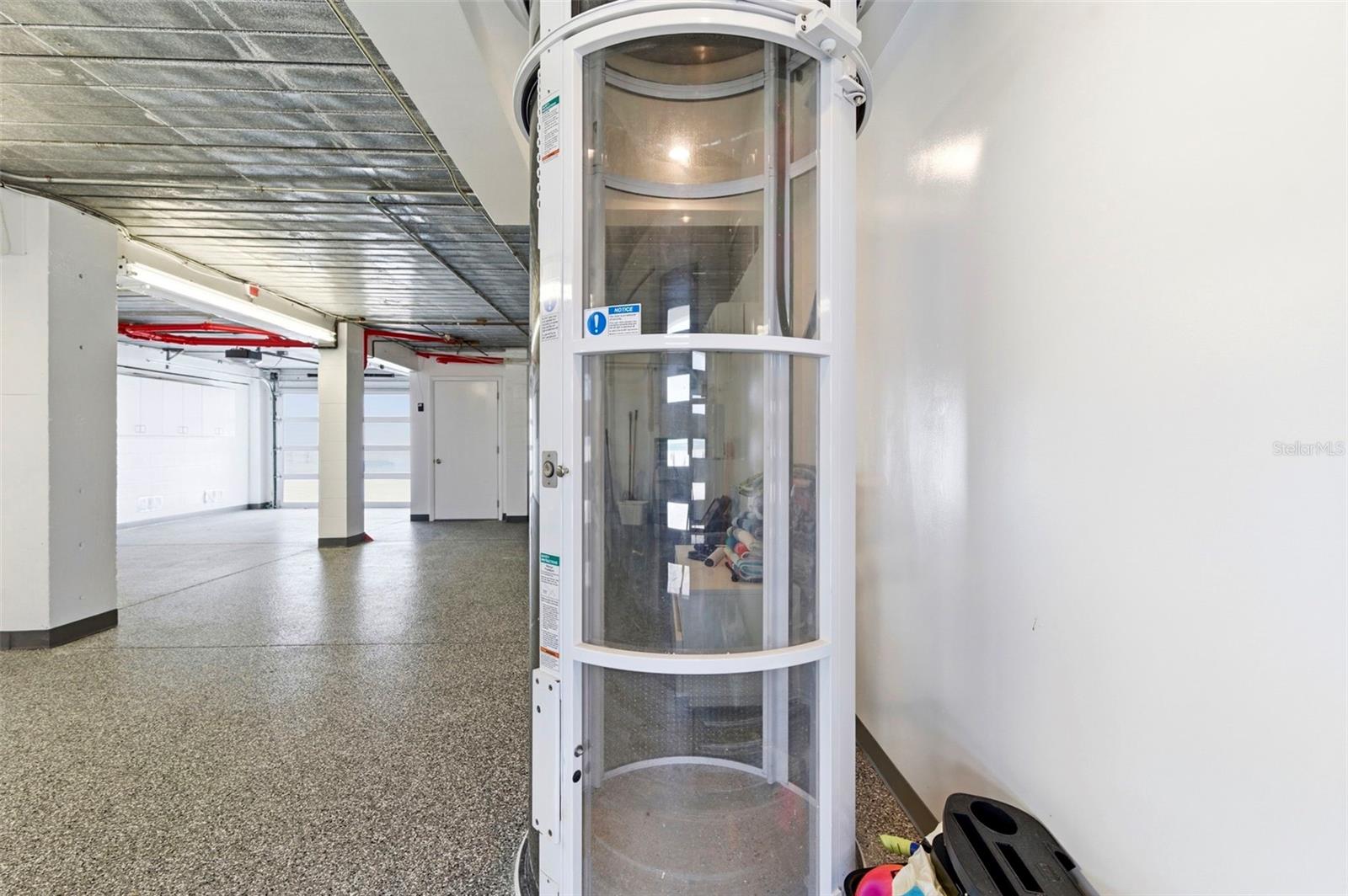 Image 64 of 89 For 8680 Gulf Boulevard