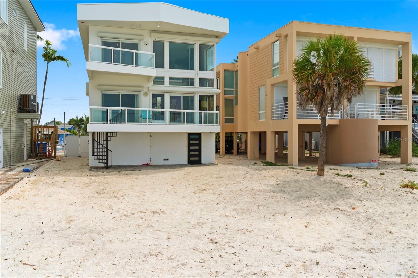 Image 68 of 89 For 8680 Gulf Boulevard